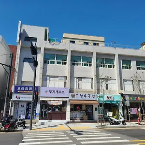  Guest house Core Livingtel Gangnam